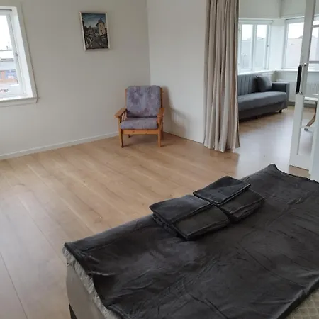 Hyggelig I Stille By Apartment Vemb